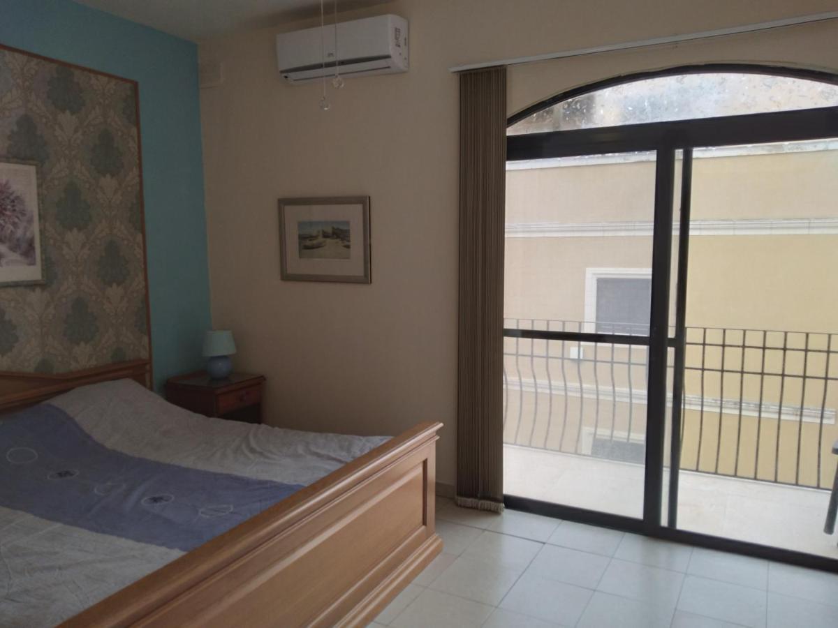 Seafront Akwador Hotel Marsaskala Buitenkant foto